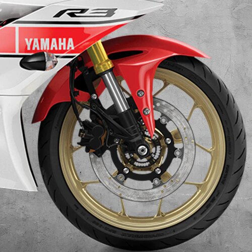 Yamaha YZF-R3 World GP 60TH Anniversary Edition na pista